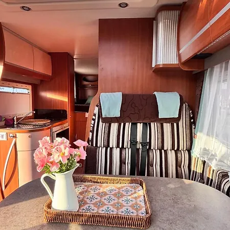 Autocaravana Кемпинг